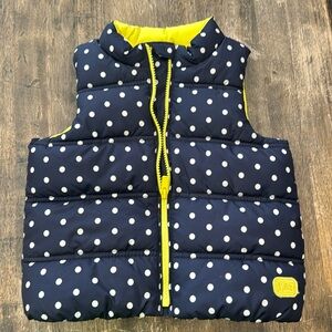 Cute gap puffer vest!